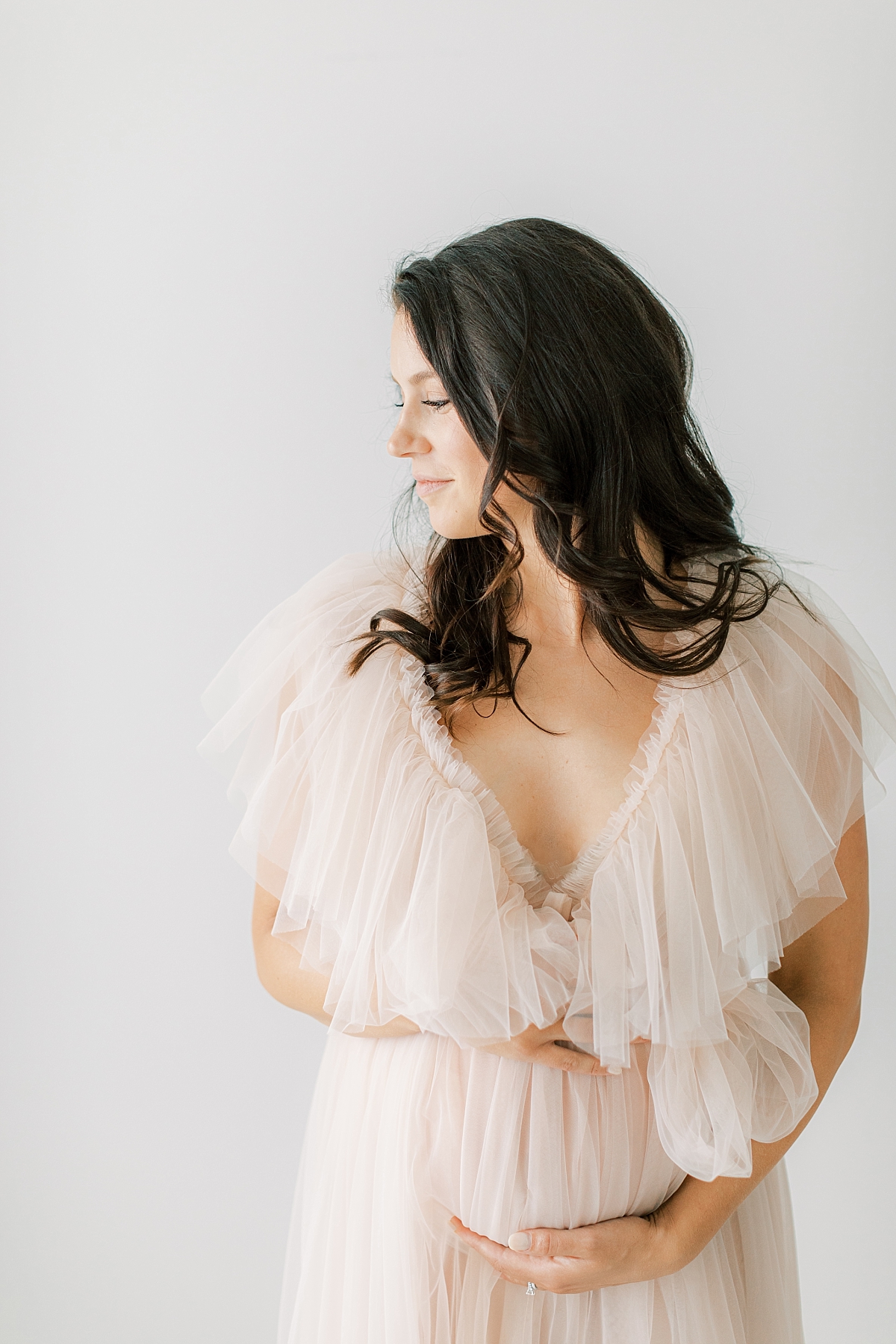 Lancaster, PA maternity session with tulle dress in studio