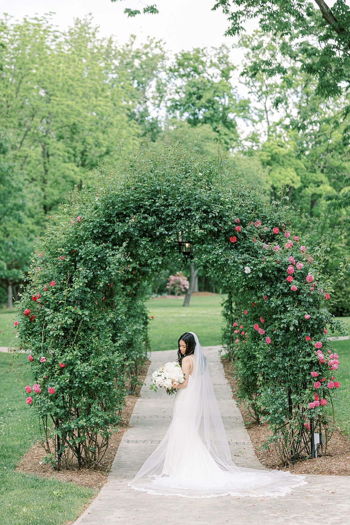 moonstone manor wedding rose arch