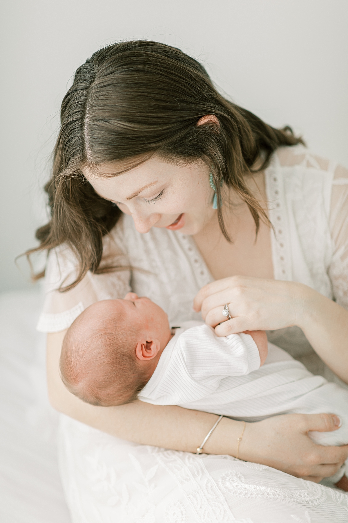 Rebecca Shivers Photography Studio Illume newborn photography mom and baby bright and airy