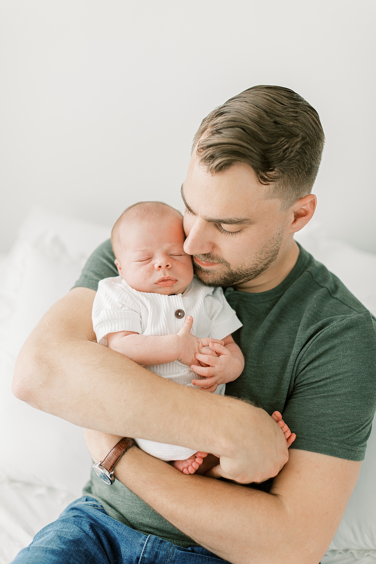 Rebecca Shivers Photography Studio Illume newborn photography dad and baby bright and airy