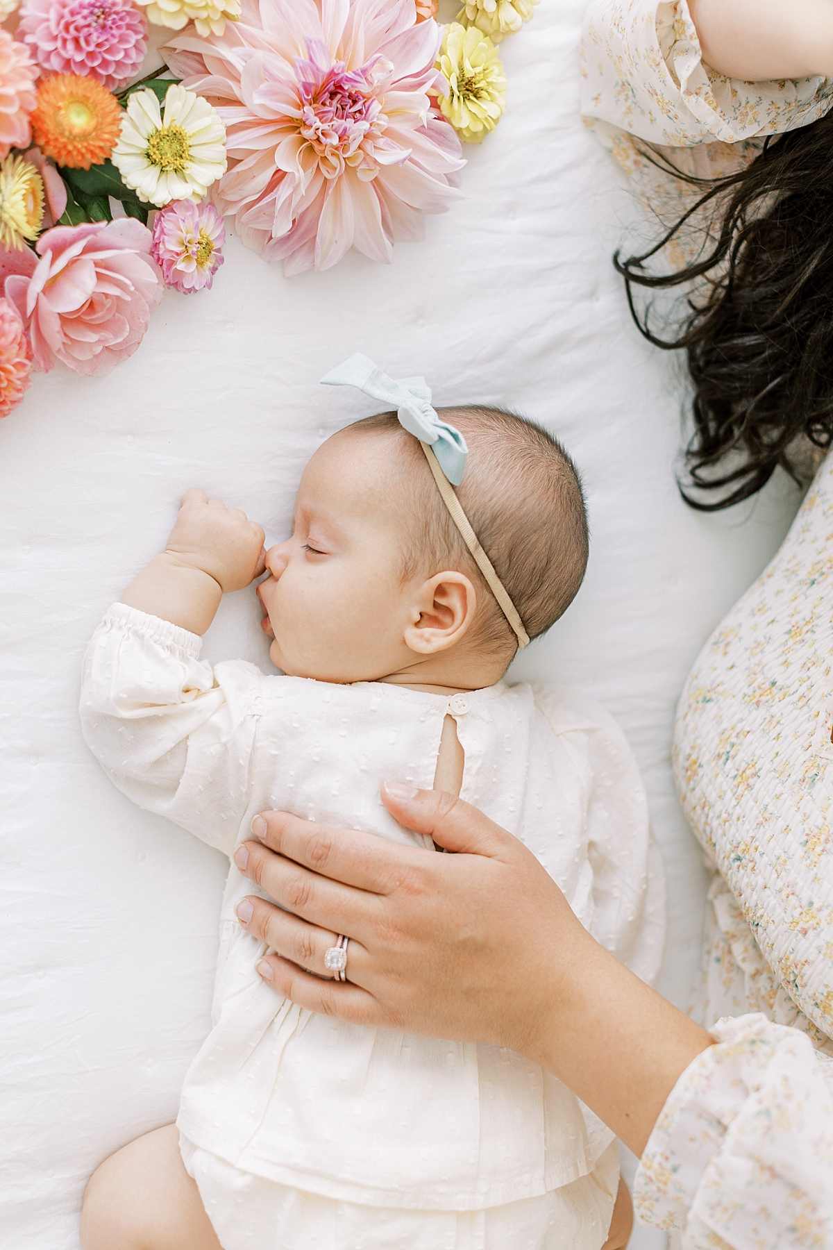 lancaster lititz newborn photo studio florals