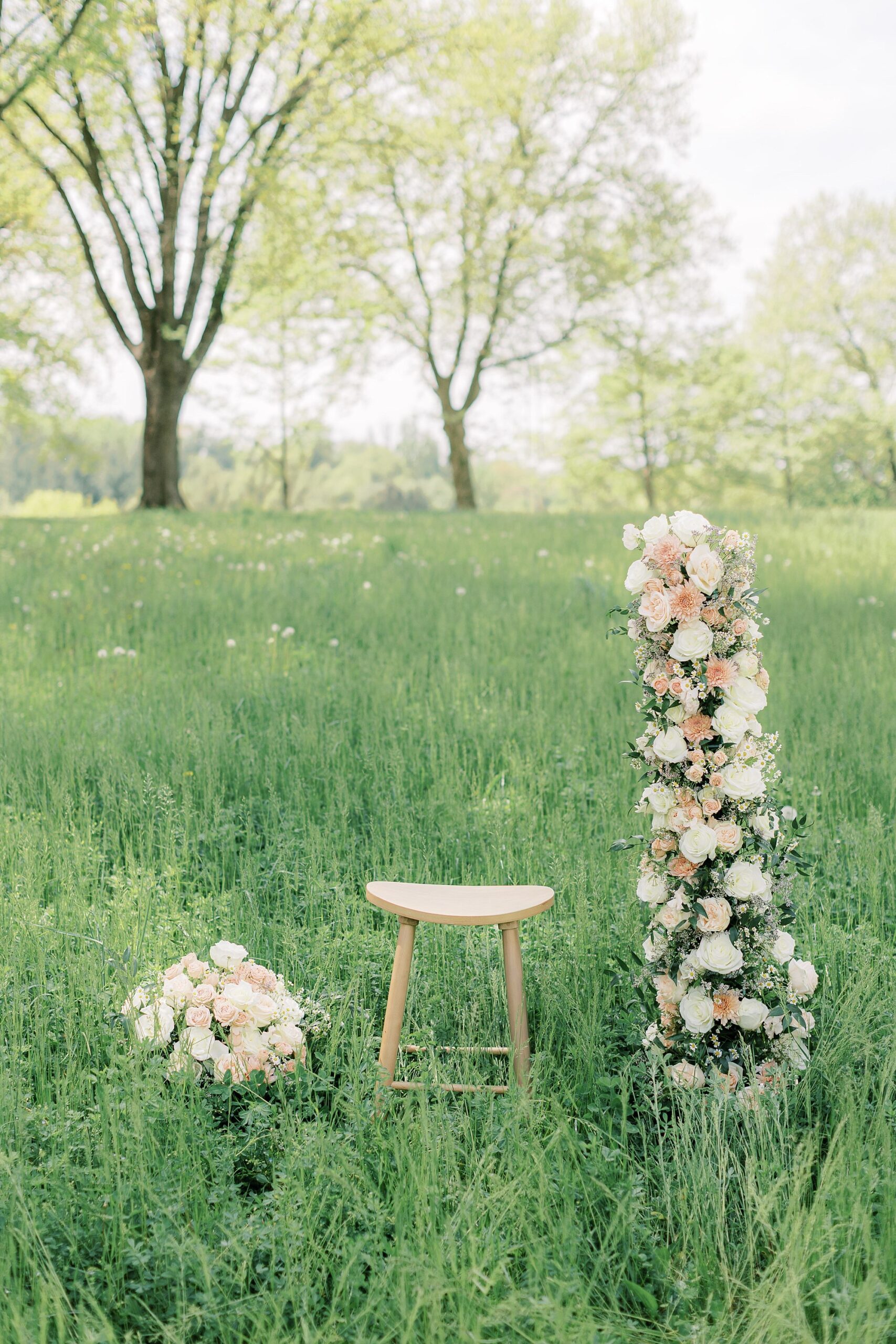 mommy and me motherhood event session in lancaster, pa lititz pa with flower arrangement
